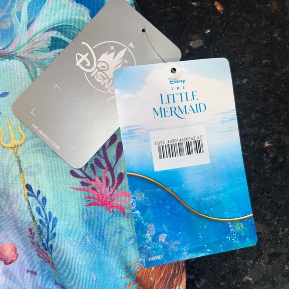 Women’s Disney The Little Mermaid Sleep Set - Picture 8 of 10